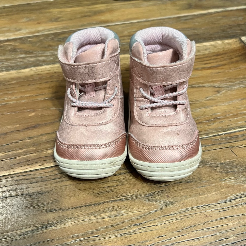 Surprise by Stride Rite Archer Sneakers